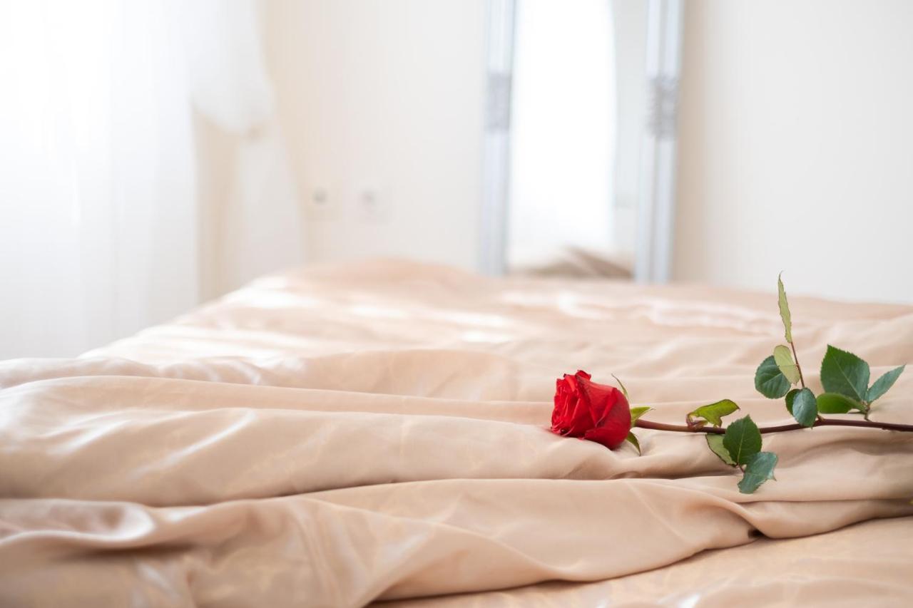Nadiona Suites Red & Cream Corfu  Zewnętrze zdjęcie