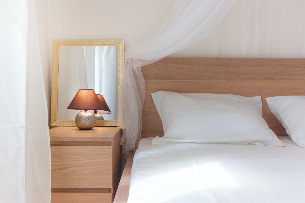 Nadiona Suites Red & Cream Corfu  Zewnętrze zdjęcie
